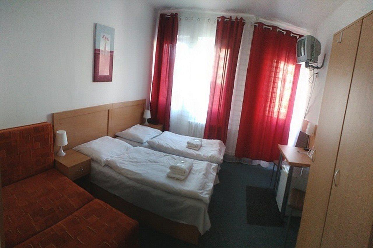 Hotel Plus Bratislava Dış mekan fotoğraf